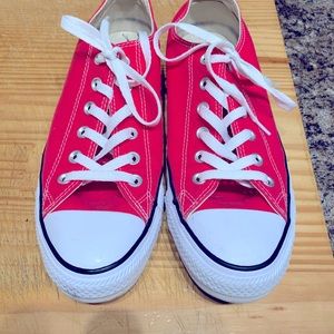 Converse size 10 raspberry red sneakers